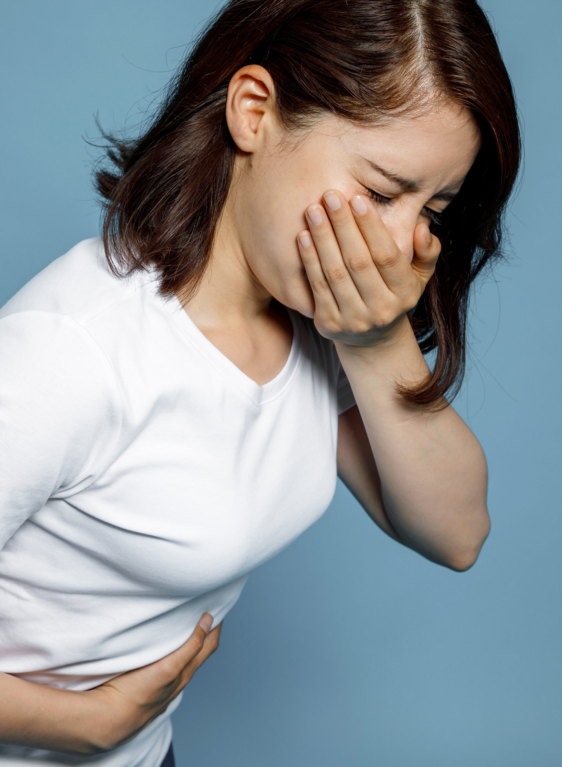 why-do-we-get-nausea-during-periods-10-natural-foods-that-can-heal